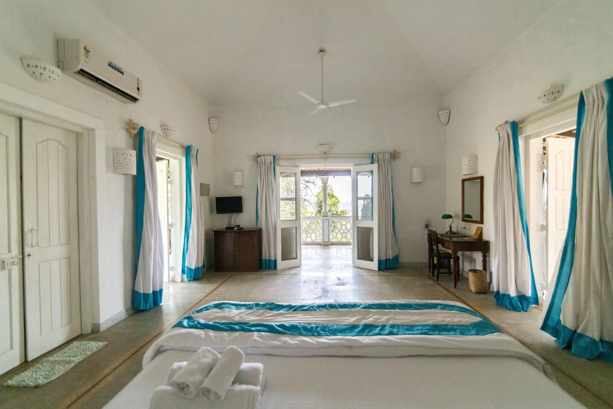 Wildflower Villas - All Villa Hotel, Family Run Candolim Dış mekan fotoğraf